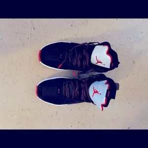 One owner sneakers size 13